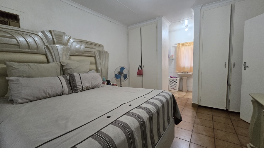 3 Bedroom Property for Sale in Geelhoutpark North West